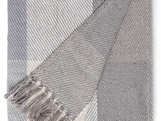 Close up of desert throw with fringe