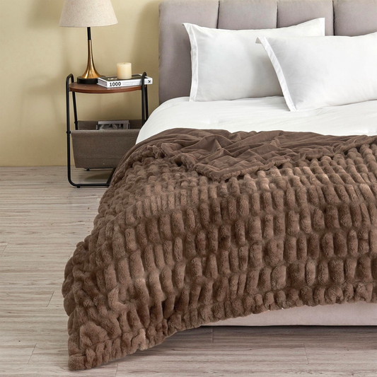 Sable Ruched Throw