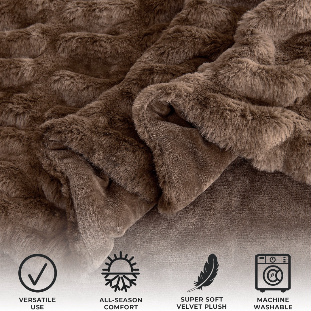 Sable Ruched Throw
