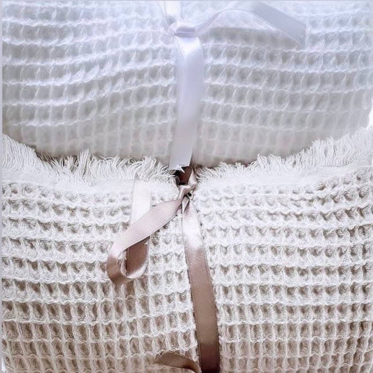 Soft Waffle Throw | White