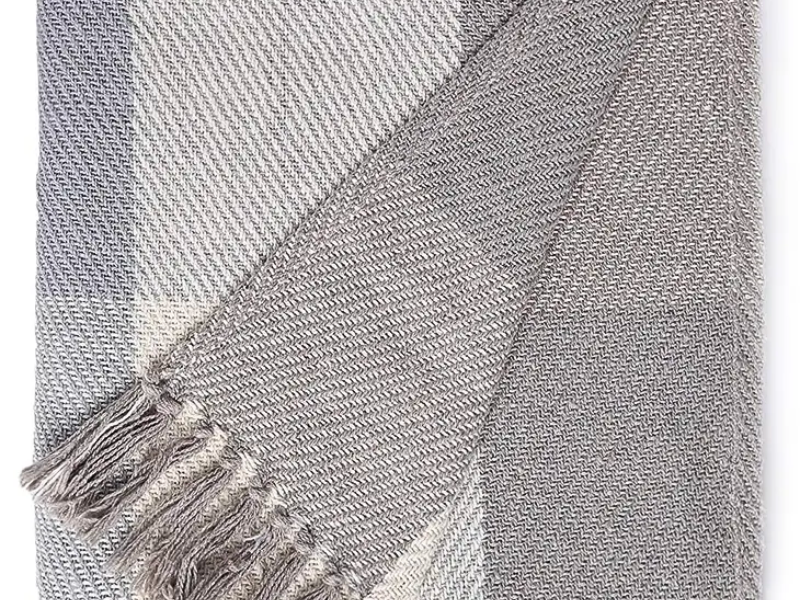 Close up of desert throw  with fringe