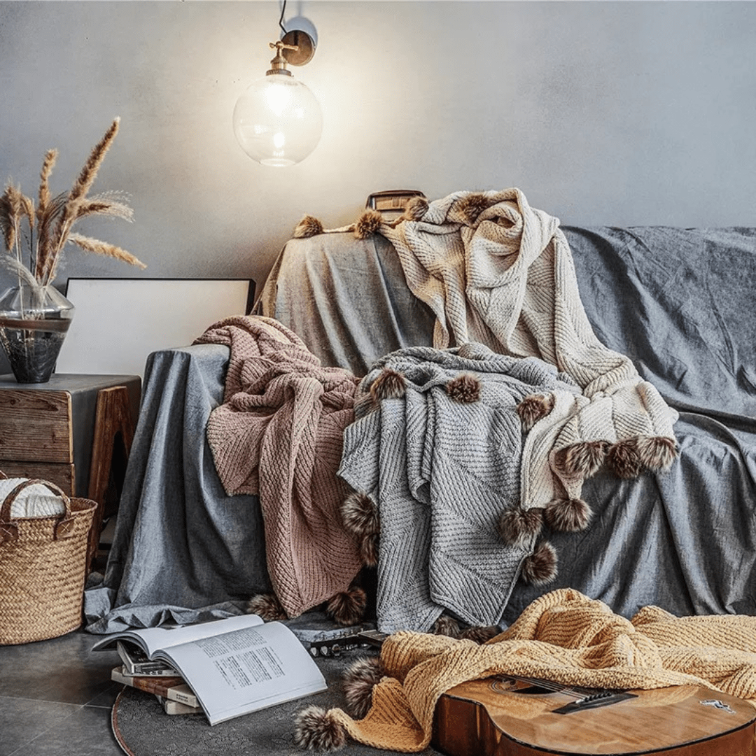 Chenille Fur Pom - Grey - Moniluxx