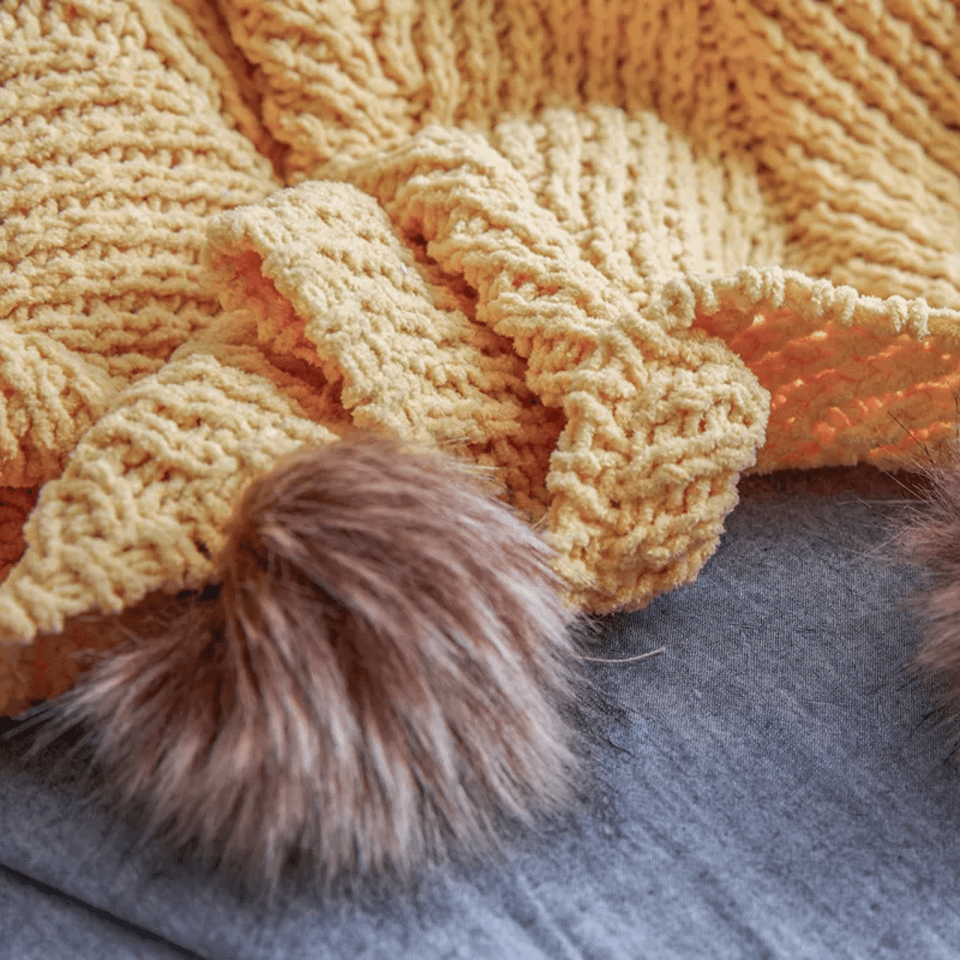 Chenille Fur Pom | Yellow - Moniluxx