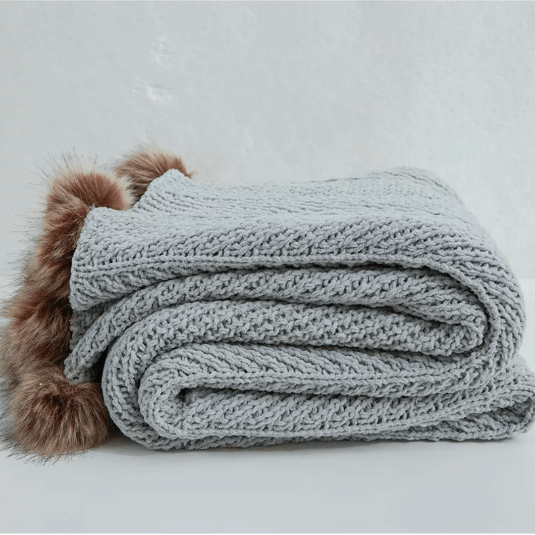 Chenille Fur Pom - Grey - Moniluxx