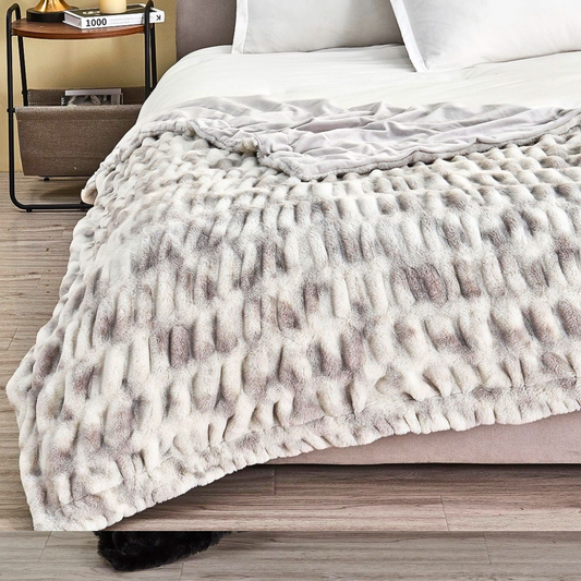 White Gradient Ruched Throw